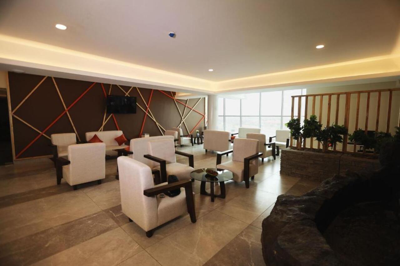 Prideinn Plaza Nairobi Airport Mlolongo Exterior photo